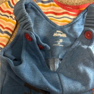 Minnie Mouse overall set